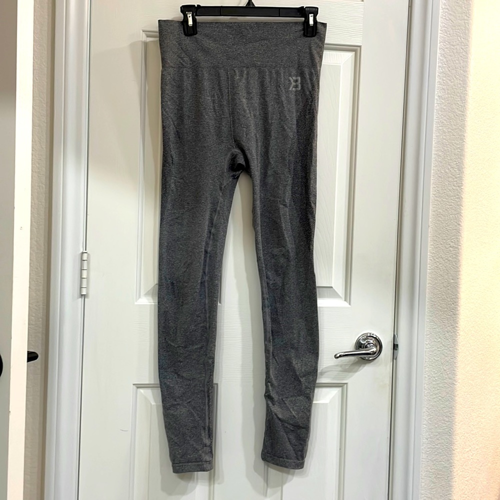 Grey yoga pants